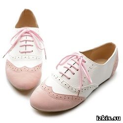 С чем принято носить оксфорды?